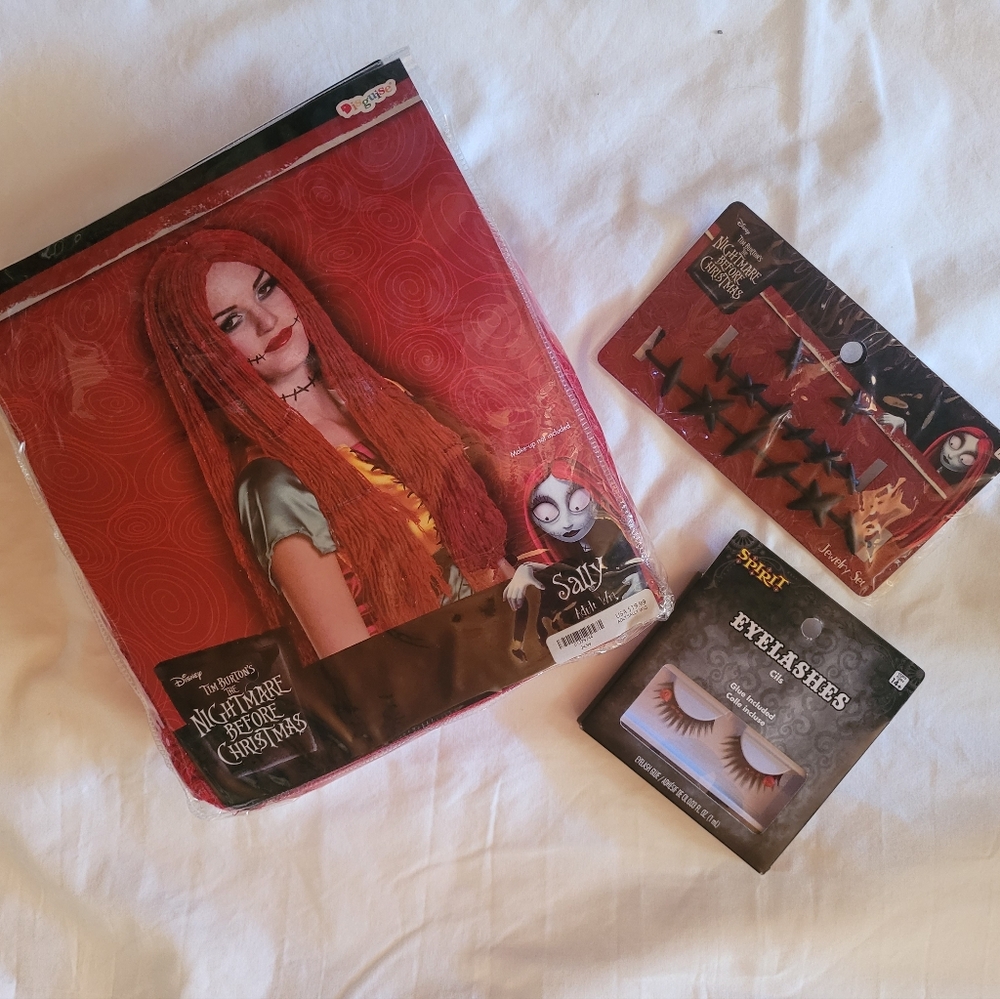 NWT Disney The Nightmare Before Christmas Sally Costume Set Wig And Accesory Set